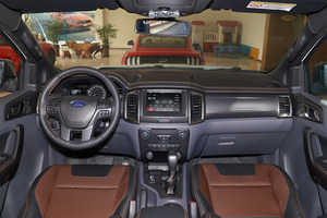 รถกระบะฟอร์ด เรนเจอร์ ปี <span class=keywords><strong>2018</strong></span> รุ่น <span class=keywords><strong>3.2</strong></span> TDCi Wildtrak เครื่องยนต์เบนซิน เกียร์อัตโนมัติ พวงมาลัยซ้าย ขับเคลื่อน 4 ล้อ สำหรับงานหนัก ปรับสภาพใหม่แล้ว - Product Image 3