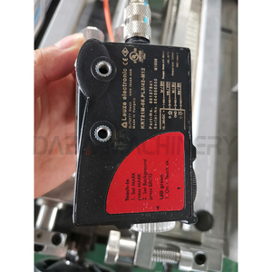 Innovative Self Adhesive Label Paper <strong>IML</strong> in Mould Label Automatic Flat Bed <strong>Die</strong> <strong>Cutting</strong> <strong>Machine</strong>