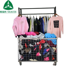 澳大利亚使用女性服装包100千克二手服装，包括连帽衫和其他物品 - Product Image 3