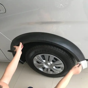 Venta Directa de Fábrica en China: Guardabarros de Fibra de Carbono ABS en Color Negro para Nissan NV350 - Product Image 5