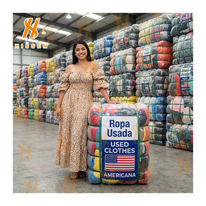 Ballots de vêtements d'occasion USA 45kg à 50kg, mixte <span class=keywords><strong>homme</strong></span> et enfant, vêtements de marque premium <span class=keywords><strong>vintage</strong></span>, Fardos Ropa Usada Al Por Mayor - Product Image 1