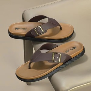 Nouvelles sandales plates de luxe confortables pour hommes, style tongs ouvertes, idéales pour l'extérieur, la plage et l'été, à enfiler, tendance et abordables. - Product Image 2