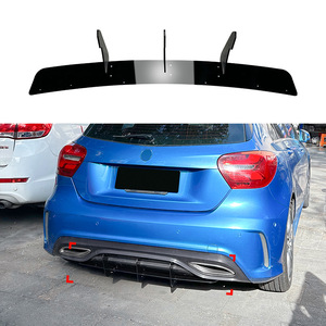 สปอยเลอร์หลังแบบมันเงาสีดำ ยี่ห้อ Amp-Z สำหรับรถยนต์ Mercedes-Benz A-Class W176 ปี 2016-2018 รุ่น AMG Line Tuning Style - Product Image 1