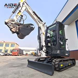 Mini Escavadora Certificada CE de 3 Toneladas e 4 Toneladas com Motor e Bomba para Construção e Uso Doméstico à Venda - Product Image 3