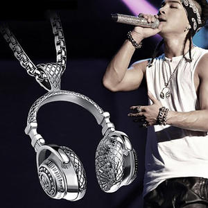 Collar con Colgante <span class=keywords><strong>de</strong></span> Auriculares <span class=keywords><strong>de</strong></span> DJ <span class=keywords><strong>de</strong></span> Acero Inoxidable para Hombre, <span class=keywords><strong>Diseño</strong></span> <span class=keywords><strong>de</strong></span> Joyería <span class=keywords><strong>de</strong></span> <span class=keywords><strong>Alta</strong></span> Calidad con Auriculares <span class=keywords><strong>de</strong></span> Hip Hop Personalizados - Product Image 2