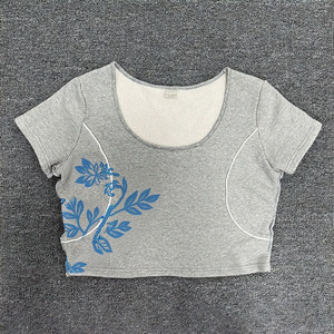 T-shirt en coton imprimé tendance OEM pour femme, coupe courte, manches courtes, en jersey French Terry, sublimation délavée, léger - Product Image 1