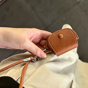 หนัง PU สีน้ำตาลวินเทจคุณภาพสูงแบบไร้สายสำหรับเคสพร้อมสายคล้องคอเป็นมิตรกับสิ่งแวดล้อมสไตล์ย้อนยุค INS สำหรับ 1/2/3/โปร - Product Image 3