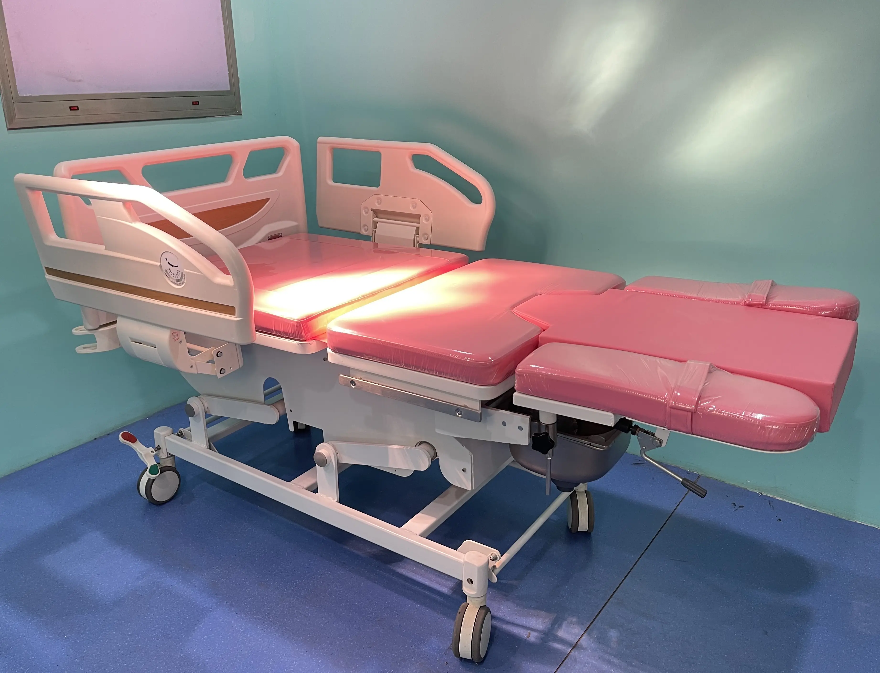 מיטה גינקולוגית, מיטה רב תכליתית פינג אן יונגטאי 2024 חדשה רב תכליתית חשמלית עם מחלות