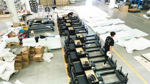 Máquina de Pilates Profesional de Aluminio Ajustable y Duradera de Primera Calidad para Estudio y Hogar - Product Image 5