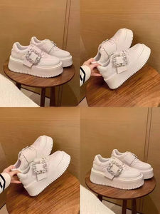 Zapatos de lona blancos de moda para mujer Sheii Su <span class=keywords><strong>Yinyin</strong></span> con hebilla de diamantes adorada ~ Zapatos con plataforma y suela gruesa con hebilla cuadrada de diamantes de imitación - Product Image 5