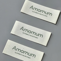 Etiquetas Tejidas Multimaterial con Cuerda de Algodón y Broche de Plástico para Marcas de Ropa, Servicio Personalizado OEM