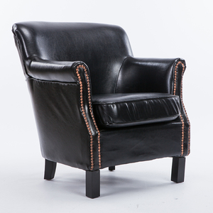 <span class=keywords><strong>Fauteuil</strong></span> d'appoint vintage en similicuir avec garniture cloutée, <span class=keywords><strong>fauteuil</strong></span> classique à accoudoirs roulés et pieds en bois massif - Product Image 6