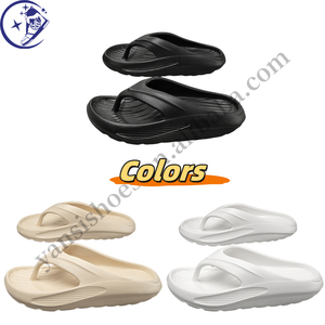 Bajo MOQ Chanclas al aire libre Diseño personalizado Chanclas de playa Moda Hombres Zapatillas de verano Zapatillas de diapositivas personalizadas con logotipo personal - Product Image 3