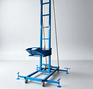 Máquina Elevadora Vertical Azul con Base Móvil y Motor, Diseño Compacto para Uso en Construcción - Product Image 2