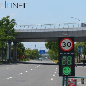 ป้ายเตือนความเร็วแบบ LED พลังงานแสงอาทิตย์ พร้อมเรดาร์ตรวจจับยานพาหนะ แสดงผลแบบสอง/สามหลัก และหน้าแ<span class=keywords><strong>สด</strong></span>งอารมณ์แบบมีชีวิตชีวา (ร้องไห้/ยิ้ม) - Product Image 3
