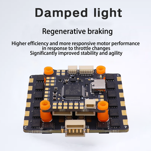 Controlador de Vuelo con Salida ESC de 8 Canales y Luz Atenuada para Dron - Product Image 3