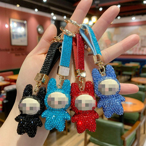 Nouveau porte-clés scintillant transfrontalier, pendentif de <span class=keywords><strong>sac</strong></span> à <span class=keywords><strong>dos</strong></span> entièrement orné de diamants, figurine exquise incrustée de diamants, cadeau en strass - Product Image 2