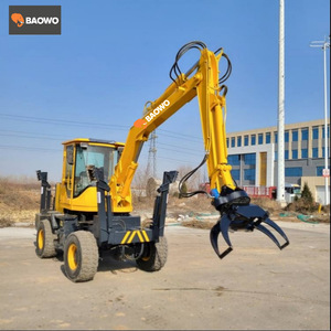 Pinza Hidráulica Baowo de 3 Toneladas Montada en Excavadora para Manipulación de Madera - Product Image 1