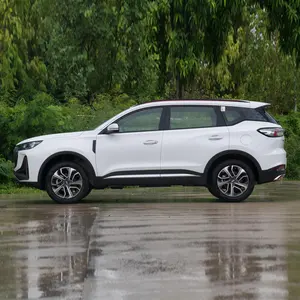 2023 Tiggo 7 Plus Suv Gloednieuwe Luxe Turbomotor R18 Banden Awd Handgeschakelde Versnellingsbak Links Chery