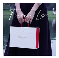 Boîte cadeau de luxe en forme de livre blanc pour la Saint-Valentin, emballage rigide en carton premium, vide, pour rouge à lèvres et cosmétiques