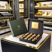 Emballage de livre de type livre pour chocolats en papier rigide PET UV mat pour mariage personnalisé de luxe pour fêtes de fin d'année en relief coffret cadeau