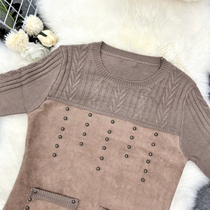 <span class=keywords><strong>Robe</strong></span> élégante <span class=keywords><strong>en</strong></span> <span class=keywords><strong>laine</strong></span> à col rond pour femmes avec rivet Neek <span class=keywords><strong>grande</strong></span> <span class=keywords><strong>taille</strong></span> Simple mode motif solide automne ODM approvisionnement - Product Image 3