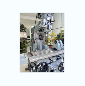 Machine de fraisage entièrement personnalisable, adaptée à l'usage industriel, conçue avec précision et configuration flexible pour le travail des métaux - Product Image 1