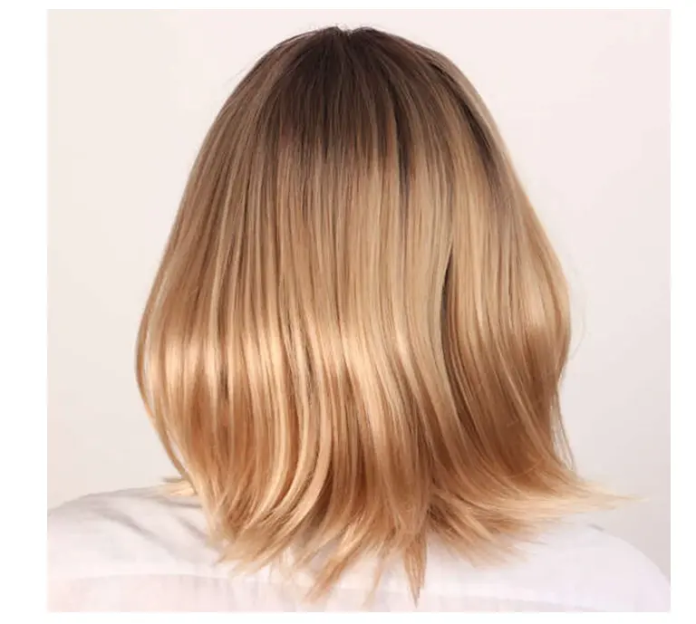 Parrucche corte Ombre bionde per donne bianche parrucca sintetica a strati biondi di media lunghezza con radici scure parrucca quotidiana dall'aspetto naturale