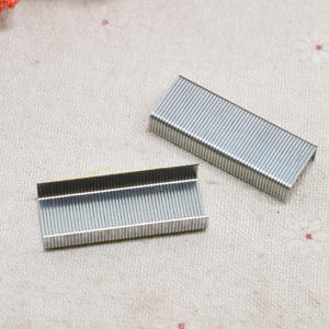 Suministros de Oficina - Grapas Estándar y Universales, Tamaño 12, Venta Directa de Fábrica - Product Image 3