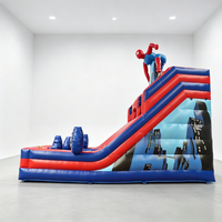 Château gonflable à double toboggan, dernier design, sur le thème de Spider-Man, toboggan aquatique géant, matériau PVC, installation facile, fête d'enfants en plein air