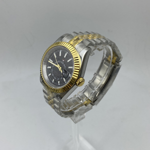 High Quality Stainless Steel <b>Automatic</b> Mechanical Watch for Men NH35 Movement Sapphire Crystal <b>Wristwatch</b> - Product Image 3