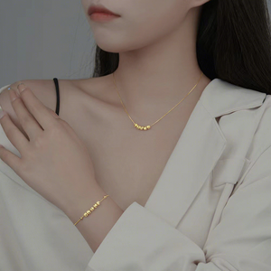 Cadena de eslabones de cobre de alta gama, minimalista, de lujo ligero, con cuentas de transformación de puerta de cinco bendiciones, para mujer, de nicho, ideal para Instagram - Product Image 3