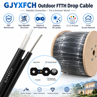 Câble à fibres optiques aérien GJYXFCH en forme de 8, 1, 2 ou 4 cœurs avec messager en acier pour l'accès haut débit du dernier kilomètre (ISP)
