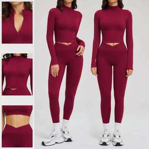 Conjuntos Deportivos de 2 Piezas para Mujer, Tallas Grandes, Personalizados, Ropa Deportiva de Alta Calidad, Venta al Por Mayor - Product Image 1