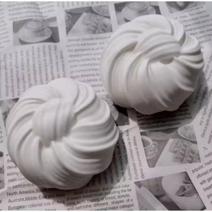 Jouet Squishy Kawaii en forme de rouleau vapeur, très populaire, parfum malté, doux et mou, anti-anxiété, jouet sensoriel à presser, vente en gros - Product Image 4
