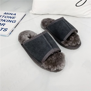 Zapatillas de lana merina para mujer, pantuflas personalizadas de piel de oveja auténtica, suave, a la moda, para invierno - Product Image 6