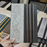 Vente en gros OEM de haute qualité pour l'intérieur Panneau mural décoratif PS en plastique composite 3d pvc charbon de bois de couleur dorée