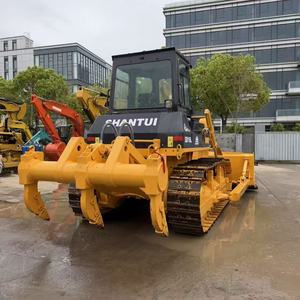 รถดันดิน SHANTUI SD16L พร้อมอุปกรณ์ริปเปอร์ สีเหลือง อุปกรณ์ก่อสร้างสำหรับงานหนัก เครื่องยนต์ 160 กิโลวัตต์ - Product Image 5