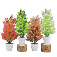 Petites plantes en pot de simulation de pin et cyprès de Noël en plastique vert pour bureau et salon, idéales pour Thanksgiving
