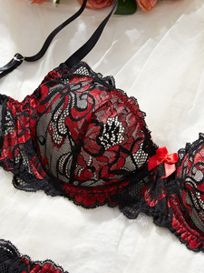 Bra Push Up Wanita Seksi Model Low Rise 2 Potong Warna Merah Motif Bunga Renda 3/4 Cup Tali Dapat Disesuaikan Kawat Penyangga Celana Dalam G-String Bordir Pita - Product Image 4