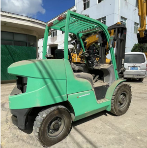 Chariot élévateur Mitsubishi de 5 tonnes d'occasion en bon état avec mât Tripple Chariot élévateur diesel japonais à vendre à bas prix - Product Image 4