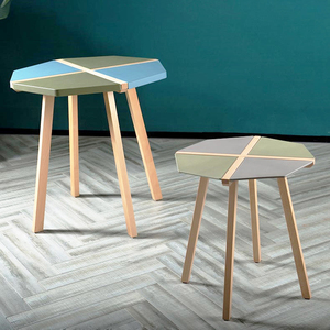 Tavolino da Caffè Convertibile Nordico Unico con Piano in PP Colorato e Gambe in Ferro Massiccio, Arredamento Moderno per <span class=keywords><strong>Soggiorno</strong></span>, <span class=keywords><strong>Dimensioni</strong></span> Ridotte - Product Image 4