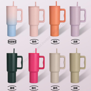 Venta al por mayor: Vaso térmico de acero inoxidable de 900 ml con asa y pajita para café, botella de agua al vacío, ideal para el hogar y exteriores. - Product Image 3