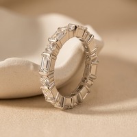 Bague d'éternité personnalisée en argent sterling 925 avec moissanite, taille octogonale et ronde, vente en gros, bijoux fins, fabricant d'usine