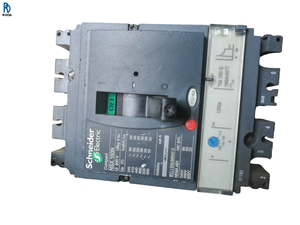 Interruptor Automático en Caja Moldeada NSX160N, Usado, Desmontado, Dispositivo Eléctrico, Protección Contra Sobrecarga y Cortocircuito, Industrial - Product Image 1