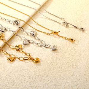 Collar de Moda con Colgante de Nudo de Corazón, Chapado en Oro de 18K PVD, Cadena de Eslabones que No se Desvanece, Joyería de Acero Inoxidable para Mujer - Product Image 1