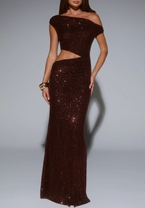 Abito da sera lungo sexy bordeaux con glitter, scollo a barca, cut-out, elegante per feste, balli di fine anno, matrimoni e occasioni speciali - Product Image 3