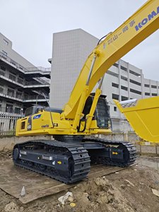 Excavadora Komatsu PC450 de segunda mano en buen estado de funcionamiento, motor Komatsu original, gran potencia de excavación para movimiento de tierras a gran escala. - Product Image 3
