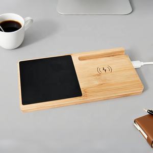 Support Chauffant à Café <span class=keywords><strong>2</strong></span> en 1 en Bambou avec Chargeur Sans Fil USB et Chauffe-Tasse Électrique et Support de Téléphone Portable avec Vidéo - Product Image 6