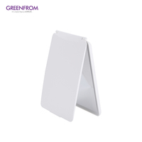 Miroir de bureau portable au design moderne Alimentation par batterie au lithium Miroirs de table à LED réglables en 3 couleurs de luminosité